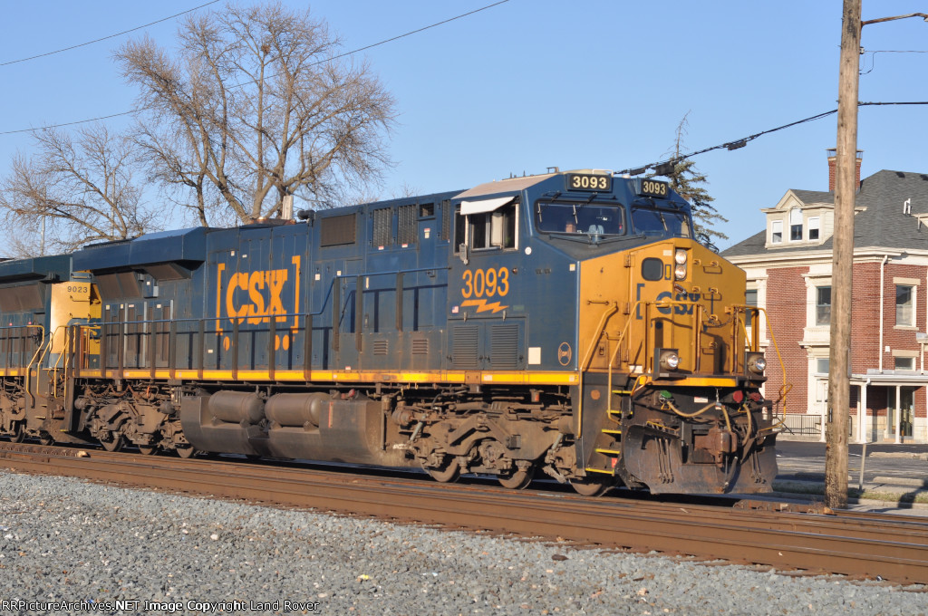 CSXT 3093 South